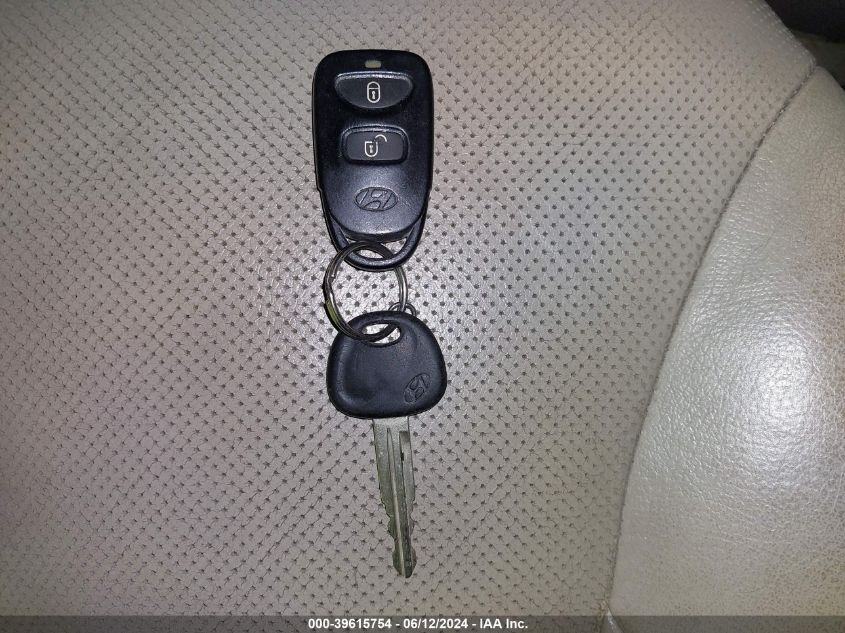 2008 Hyundai Tucson Limited V6/Se VIN: KM8JN72D58U733479 Lot: 39615754