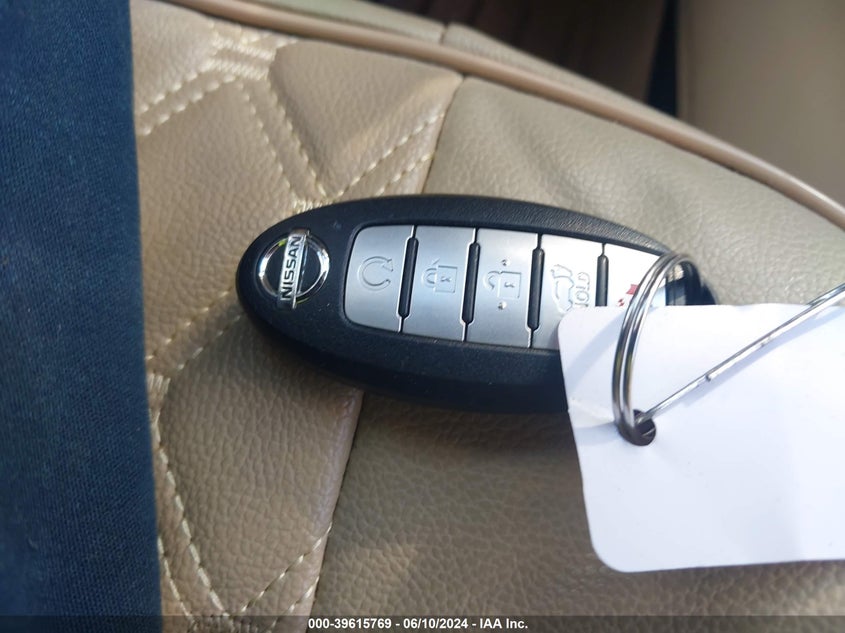 2019 Nissan Rogue Sv VIN: JN8AT2MV9KW384104 Lot: 39615769