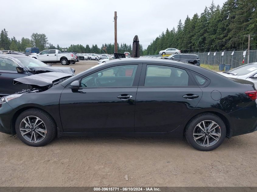 2024 Kia Forte Lxs VIN: 3KPF24AD1RE760293 Lot: 39615771