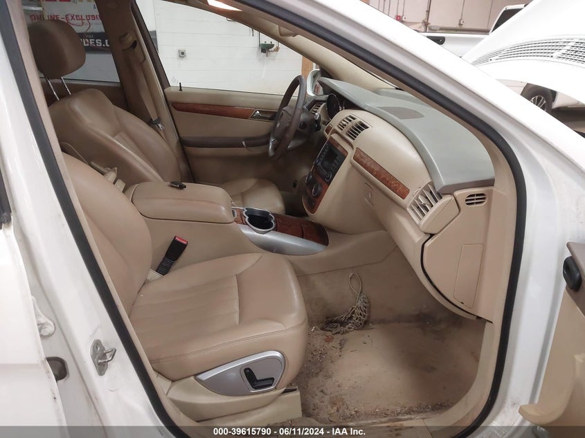 2007 Mercedes-Benz R 350 4Matic VIN: 4JGCB65E97A042455 Lot: 39615790