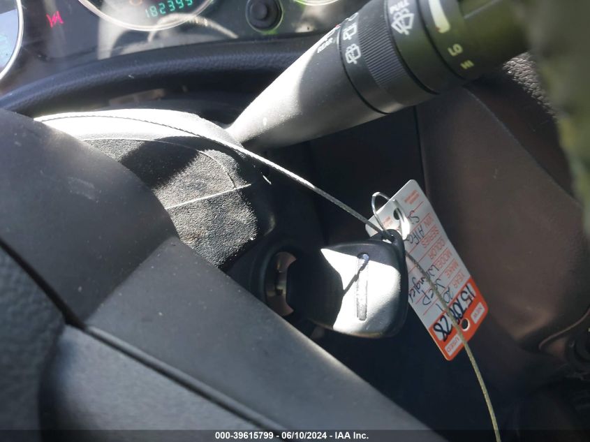 2011 Jeep Wrangler Unlimited Sahara VIN: 1J4HA5H10BL570098 Lot: 39615799