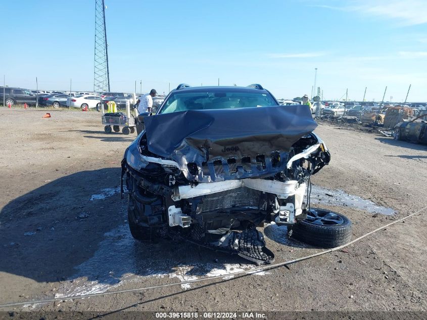 2019 Jeep Cherokee Altitude Fwd VIN: 1C4PJLLN0KD325229 Lot: 39615818