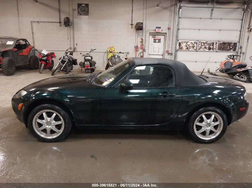 2008 Mazda Mx-5 Touring VIN: JM1NC25F480140022 Lot: 39615821