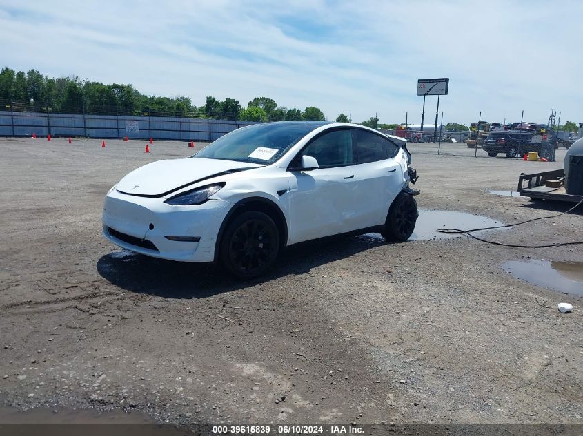 VIN 7SAYGDEE9PF753051 2023 TESLA MODEL Y no.2