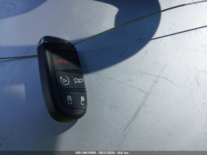 2023 Chrysler 300 300C VIN: 2C3CCAPJXPH500444 Lot: 39615895