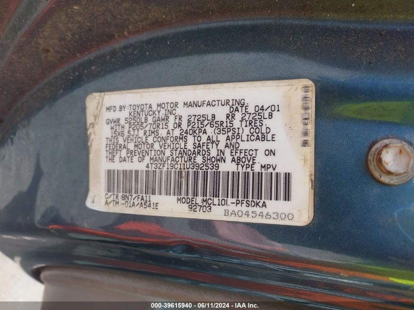 2001 Toyota Sienna Ce VIN: 4T3ZF19C11U392539 Lot: 39615940