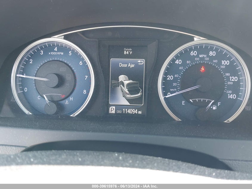 2016 Toyota Camry Xle VIN: 4T1BF1FK4GU560141 Lot: 39615976