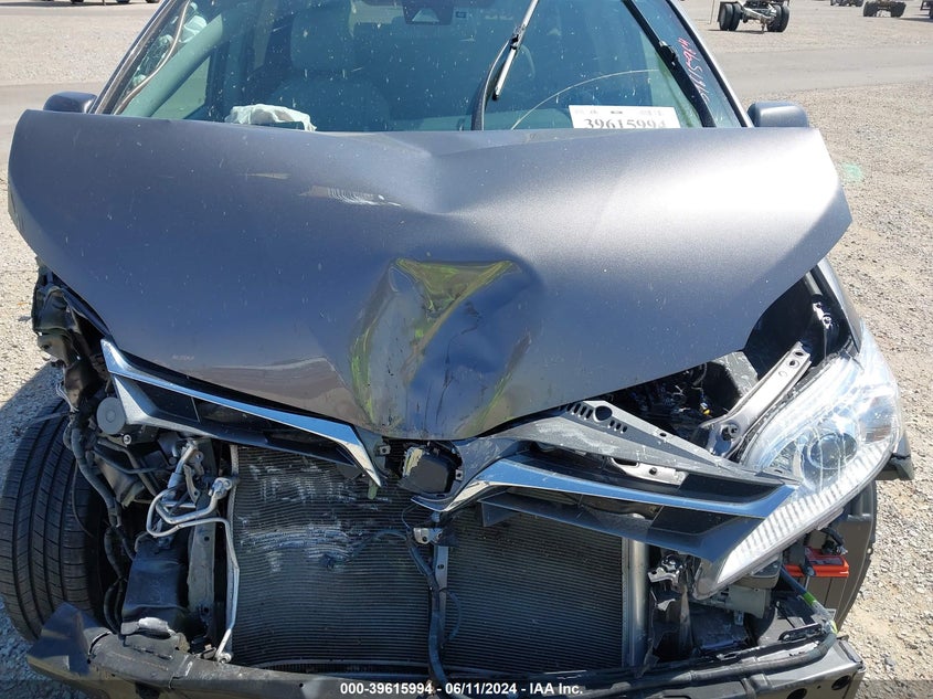 2020 Toyota Sienna Xle VIN: 5TDYZ3DCXLS030672 Lot: 39615994