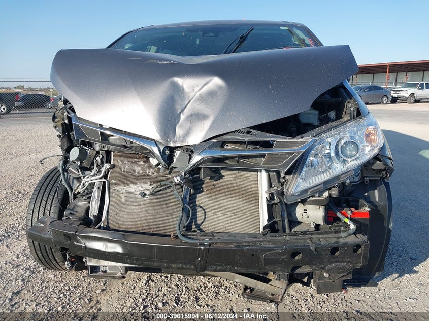 2020 Toyota Sienna Xle VIN: 5TDYZ3DCXLS030672 Lot: 39615994