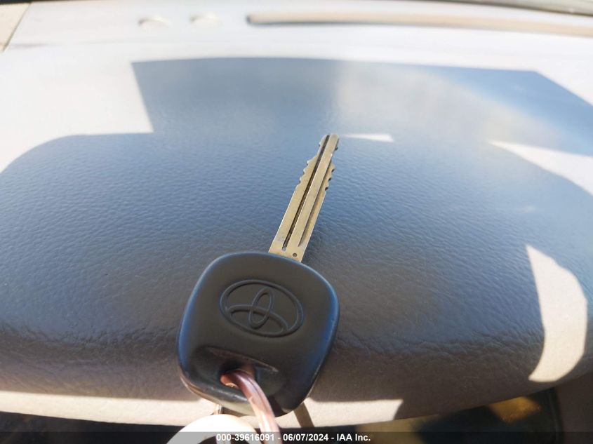 2003 Toyota Camry Le V6 VIN: 4T1BF32K93U565265 Lot: 39616091