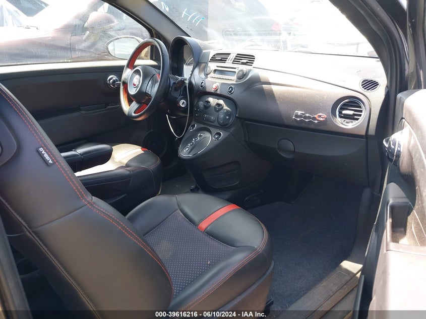 2015 Fiat 500E Battery Electric VIN: 3C3CFFGE0FT598204 Lot: 39616216