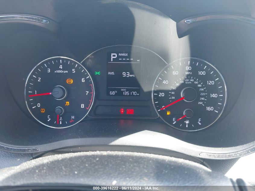 2018 Kia Forte Lx VIN: 3KPFK4A70JE238382 Lot: 39616222