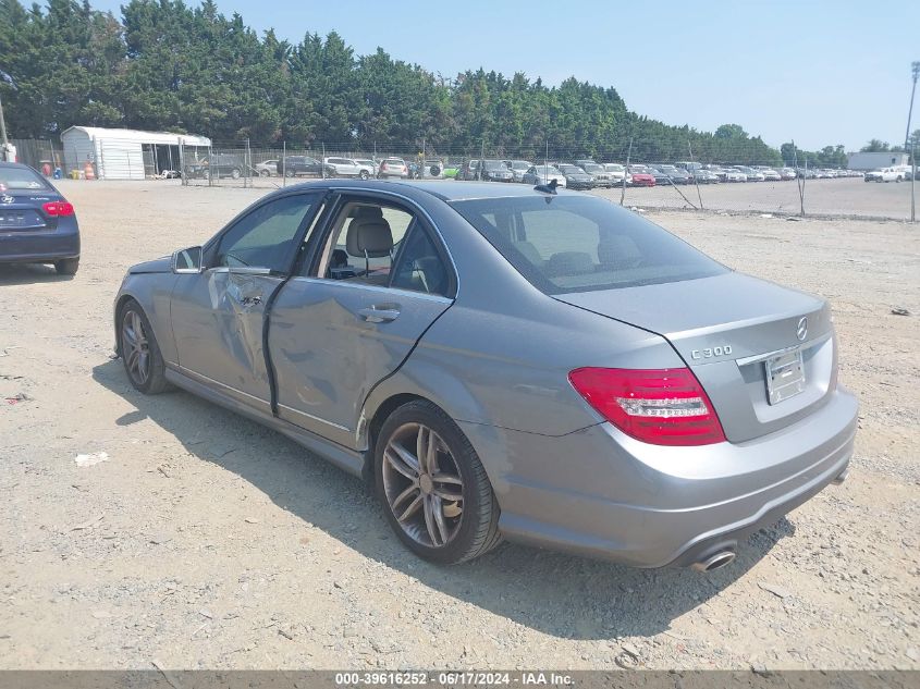 WDDGF8BB0CR235563 2012 Mercedes-Benz C 300