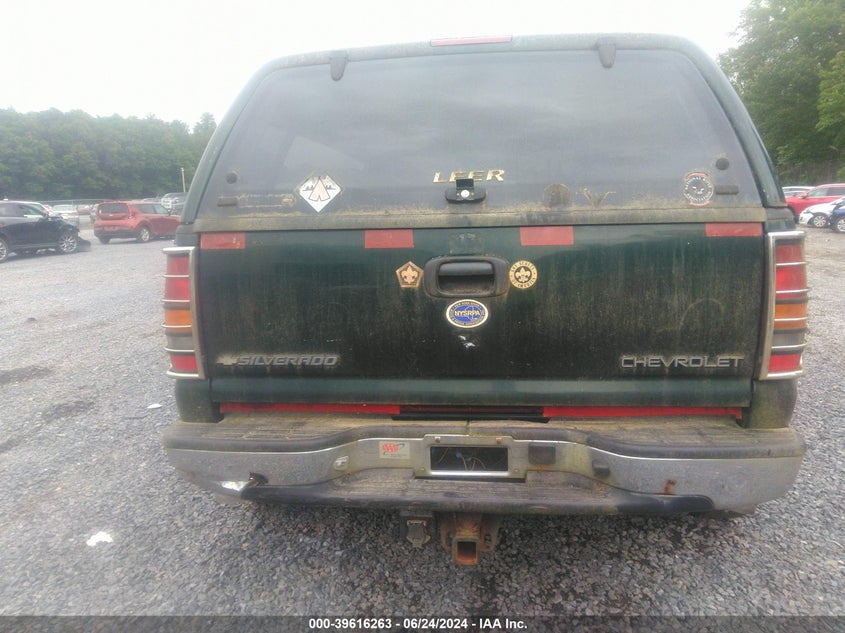 2003 Chevrolet Silverado 3500 Ls VIN: 1GCJK33143F132572 Lot: 39616263