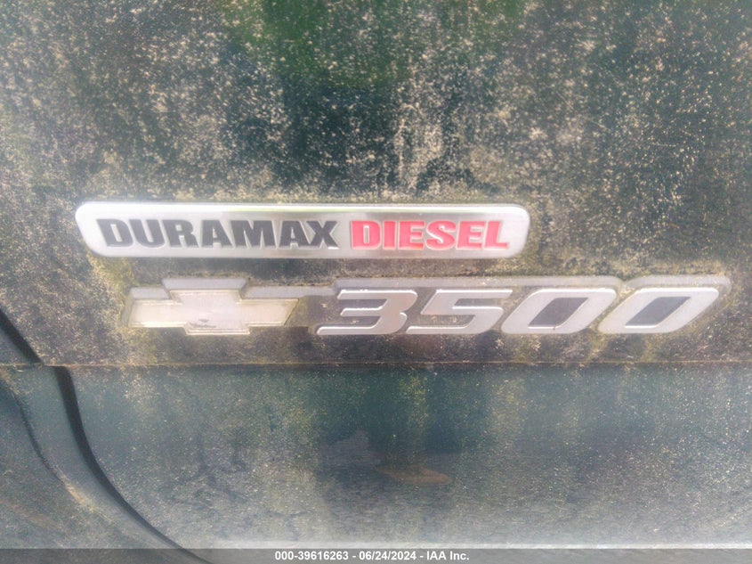 2003 Chevrolet Silverado 3500 Ls VIN: 1GCJK33143F132572 Lot: 39616263