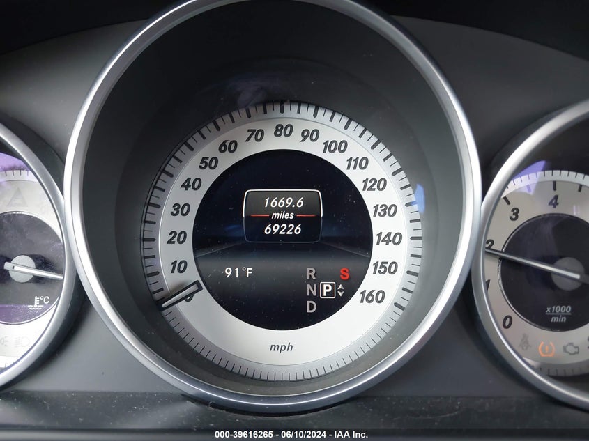 2016 MERCEDES-BENZ E 350 - WDDHF5KB5GB249993