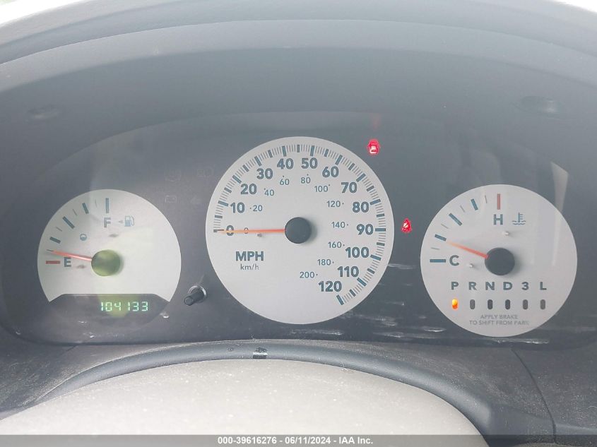 2006 Chrysler Town & Country Swb VIN: 1A4GP45R06B536253 Lot: 39616276