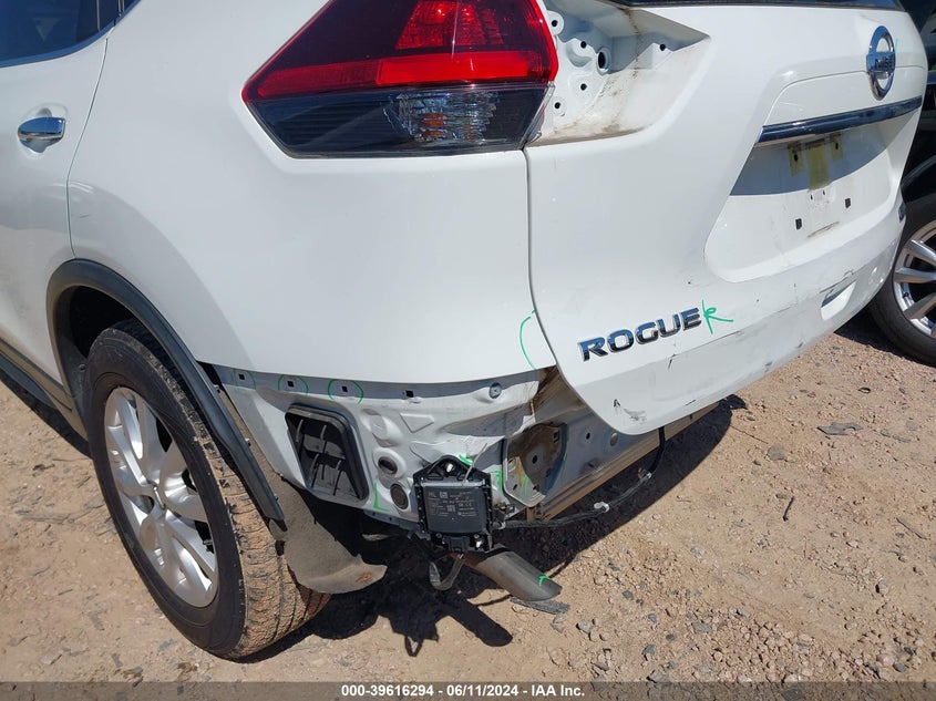 2020 NISSAN ROGUE S/SV - JN8AT2MT5LW003817