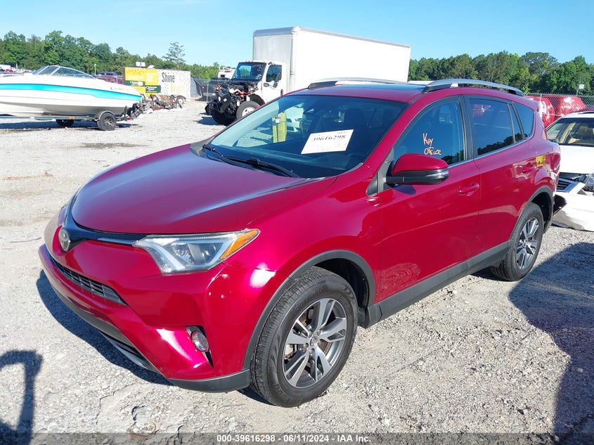 VIN 2T3WFREVXJW407564 2018 TOYOTA RAV4 ADVENTURE/XLE