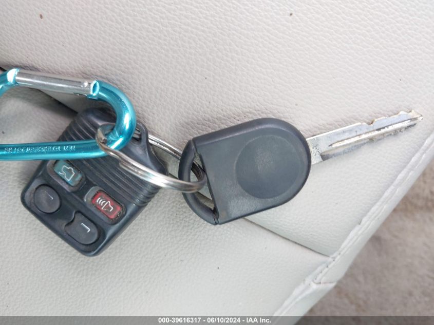 2008 Ford Crown Victoria Lx VIN: 2FAFP74V98X117857 Lot: 39616317