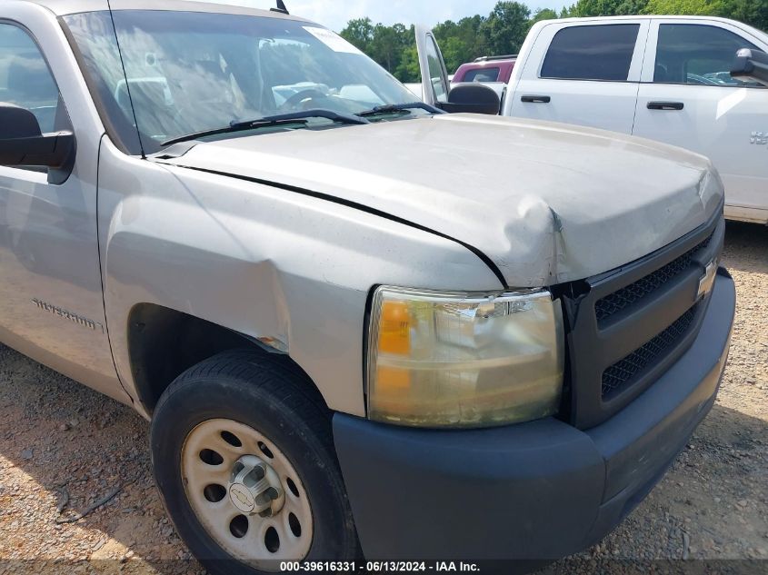 2008 Chevrolet Silverado 1500 Work Truck VIN: 1GCEC19C18Z279613 Lot: 39616331