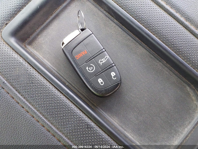 2014 Dodge Charger R/T Plus VIN: 2C3CDXDT8EH182620 Lot: 39616334