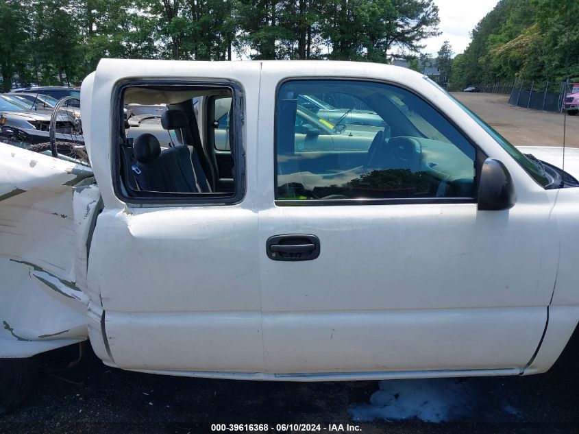 2003 GMC New Sierra C1500 VIN: 2GTEC19X031237454 Lot: 39616368