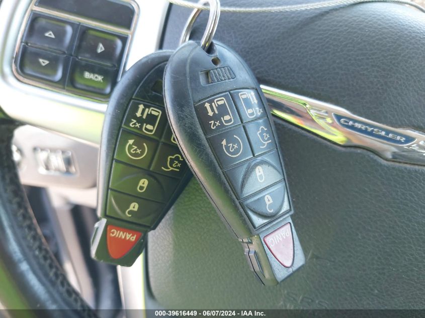 2011 Chrysler Town & Country Touring-L VIN: 2A4RR8DG6BR781533 Lot: 39616449