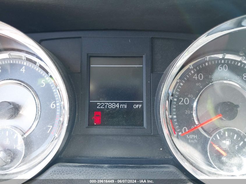 2011 Chrysler Town & Country Touring-L VIN: 2A4RR8DG6BR781533 Lot: 39616449