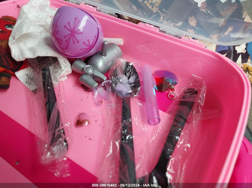 2005 Ford F-350 Lariat/Xl/Xlt VIN: 1FTWW33P65EA10495 Lot: 39616482