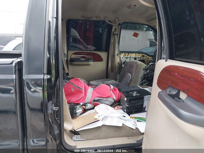 2005 Ford F-350 Lariat/Xl/Xlt VIN: 1FTWW33P65EA10495 Lot: 39616482