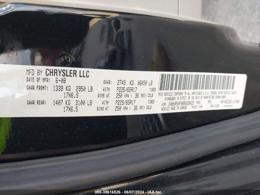 2008 Chrysler Town & Country Touring VIN: 2A8HR54P88R838025 Lot: 39616526