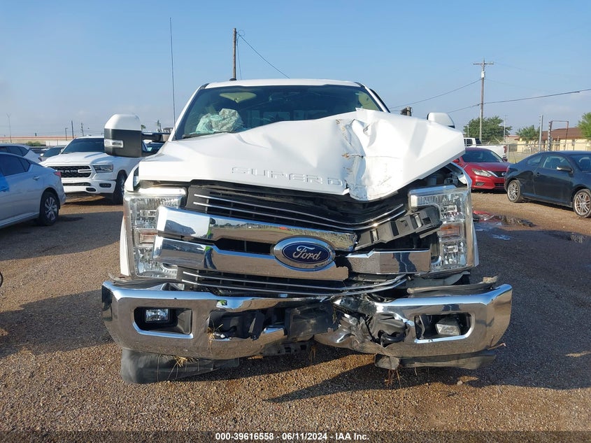 2017 Ford F-250 Lariat VIN: 1FT7W2B68HED07506 Lot: 39616558