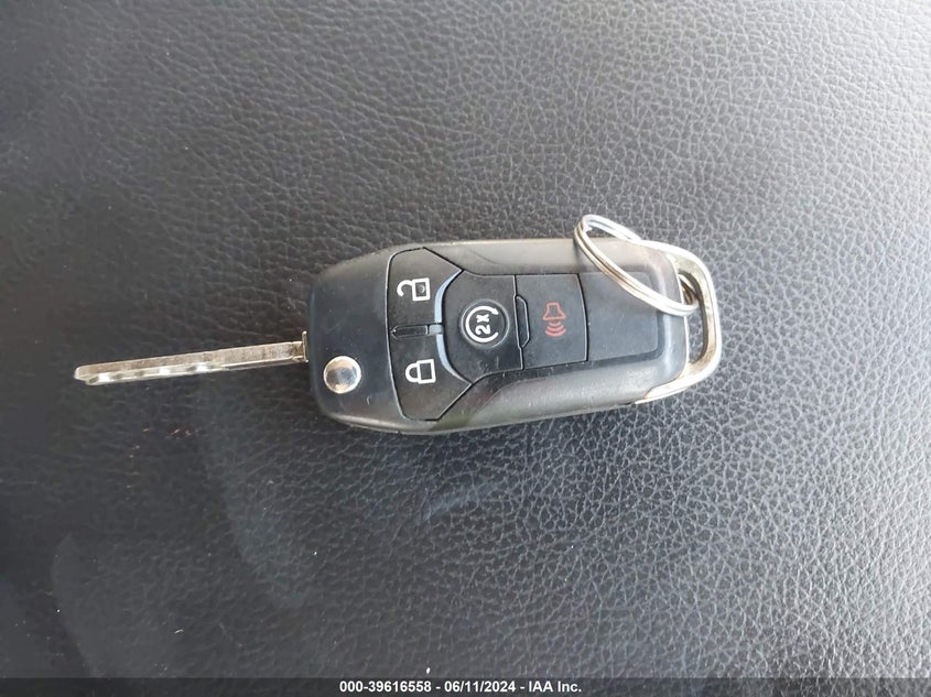 2017 Ford F-250 Lariat VIN: 1FT7W2B68HED07506 Lot: 39616558