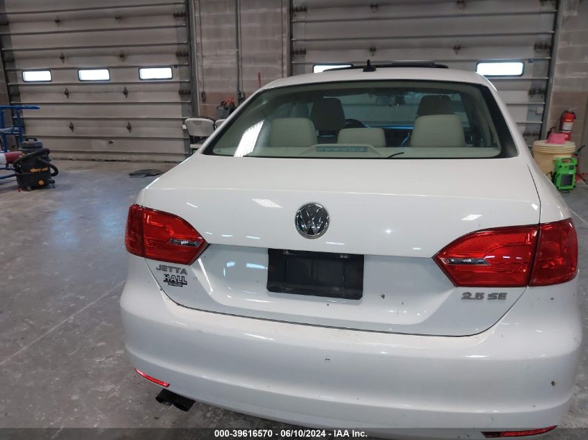 2013 VOLKSWAGEN JETTA SE - 3VWDP7AJ4DM363253