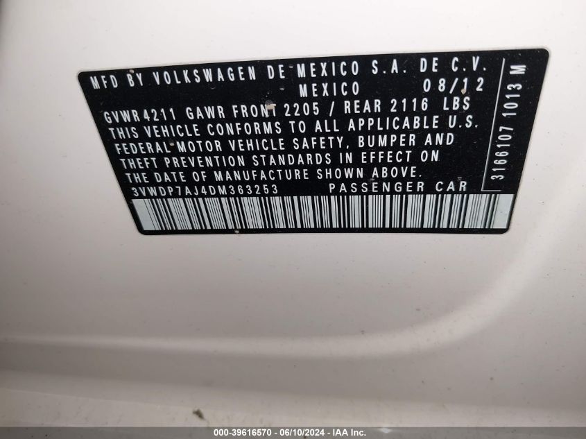 2013 VOLKSWAGEN JETTA SE - 3VWDP7AJ4DM363253