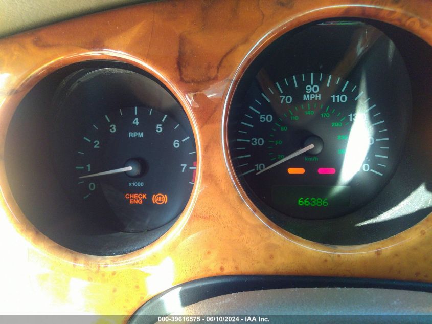 1999 Jaguar Xj8 Vanden Plas VIN: SAJKD6040XC875138 Lot: 39616575