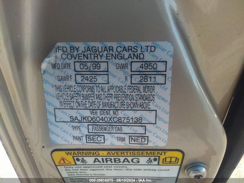 1999 Jaguar Xj8 Vanden Plas VIN: SAJKD6040XC875138 Lot: 39616575