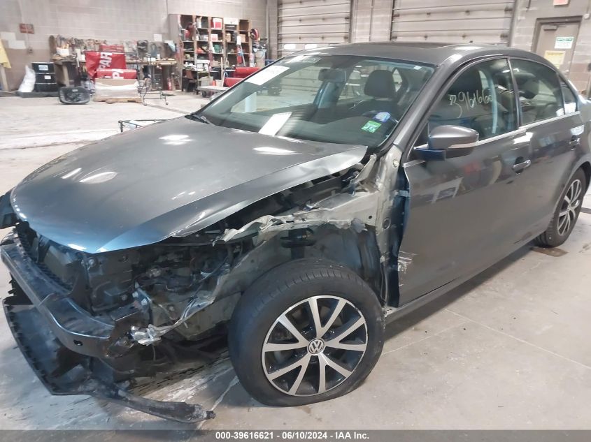 3VWDB7AJ6HM305844 2017 VOLKSWAGEN JETTA - Image 2