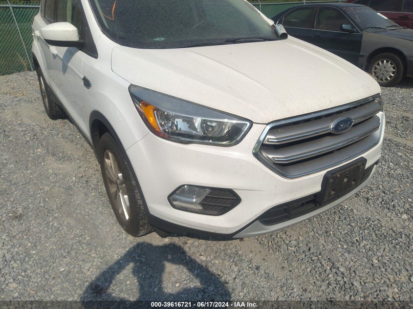 2017 Ford Escape Se VIN: 1FMCU0GD6HUB95371 Lot: 39616721