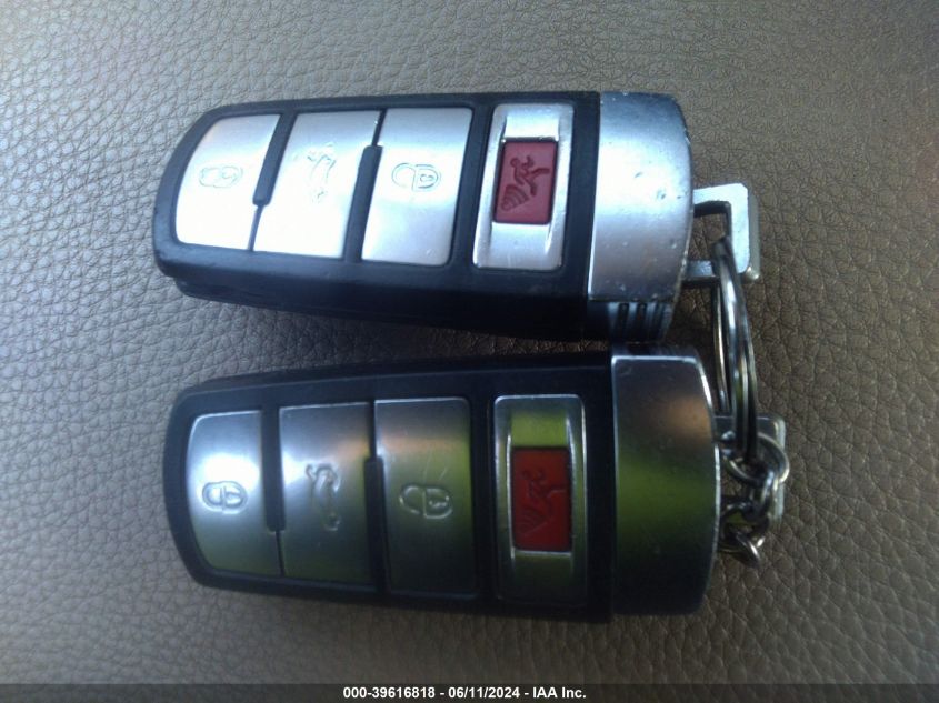 2013 Volkswagen Cc 2.0T Sport VIN: WVWBP7AN8DE560171 Lot: 39616818