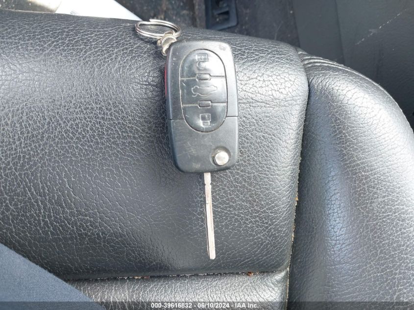 2002 Audi A4 3.0 VIN: WAULT68E62A167738 Lot: 39616832