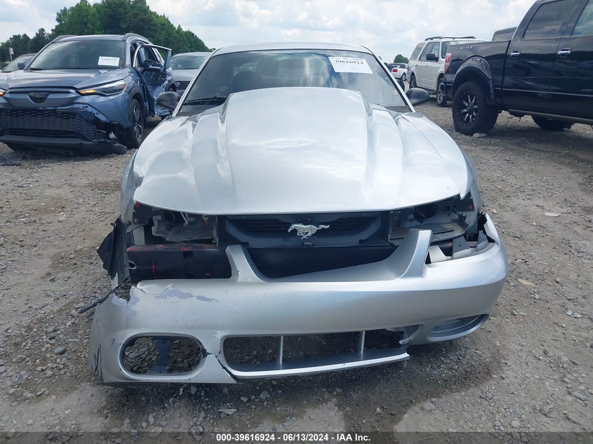 2004 Ford Mustang Gt VIN: 1FAFP42X64F189852 Lot: 39616924