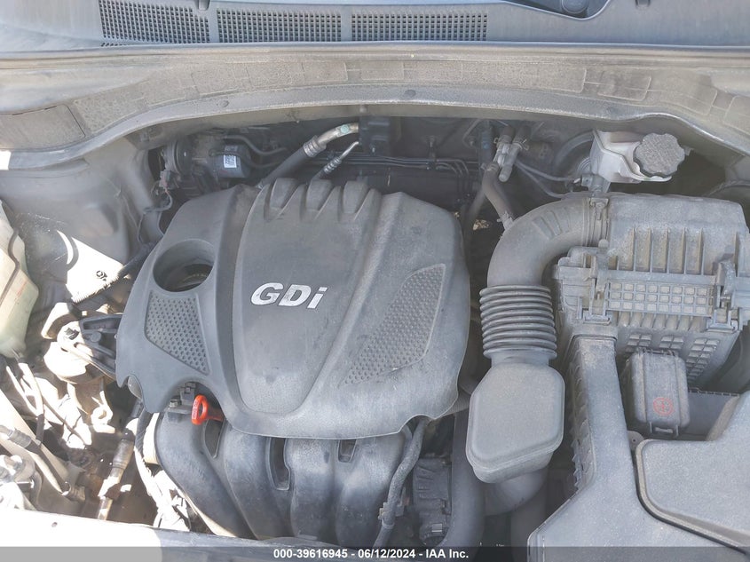 2014 Hyundai Santa Fe Sport 2.4L VIN: 5XYZUDLB8EG230693 Lot: 39616945