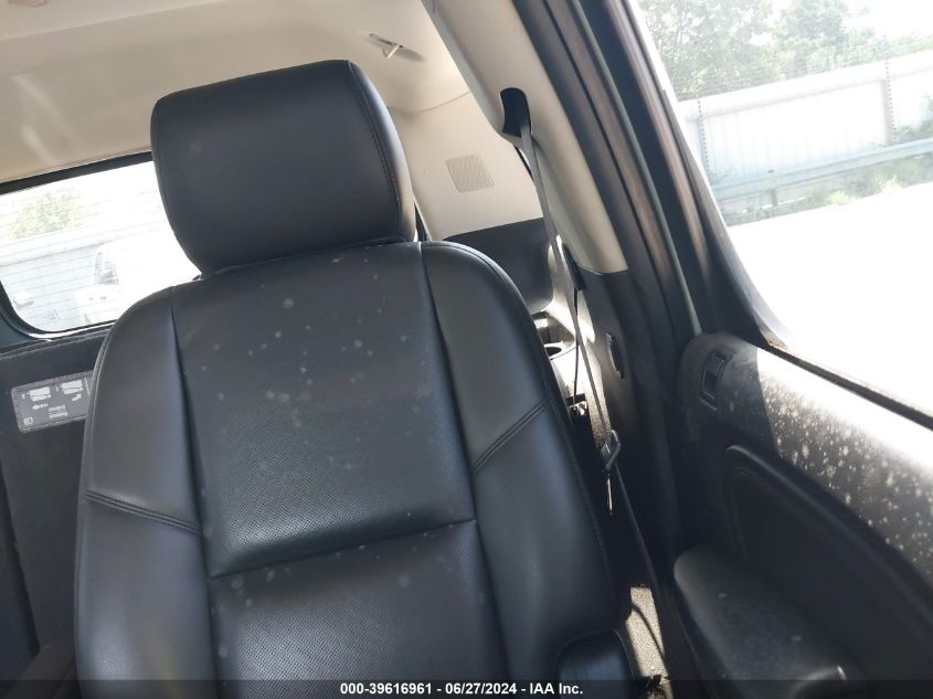 2011 GMC Yukon Denali VIN: 1GKS1EEF5BR344801 Lot: 39616961