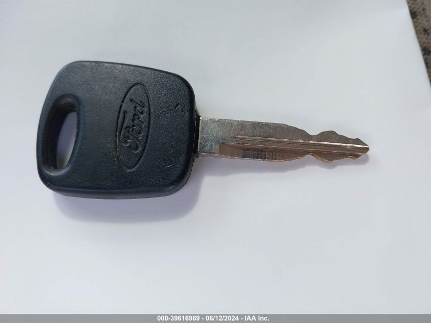 2002 Ford F-150 Lariat/Xlt VIN: 1FTRW07672KE07580 Lot: 39616969