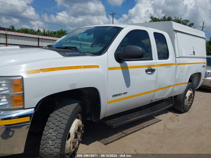 2011 Chevrolet Silverado 2500Hd Work Truck VIN: 1GC2KVCG2BZ366498 Lot: 39616971