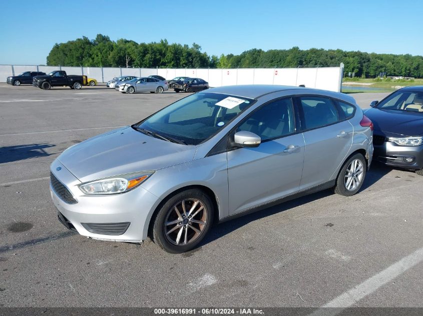 2015 Ford Focus Se VIN: 1FADP3K25FL282565 Lot: 39616991