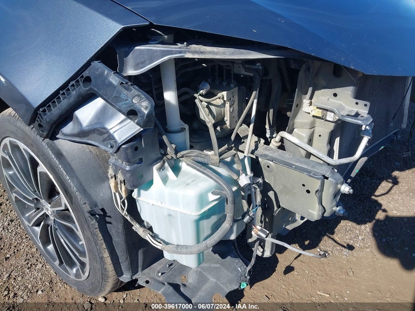 2016 Toyota Corolla S Plus VIN: 5YFBURHEXGP499391 Lot: 39617000