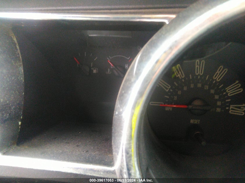 2005 Ford Mustang V6 Deluxe/V6 Premium VIN: 1ZVFT80NX55144822 Lot: 39617053